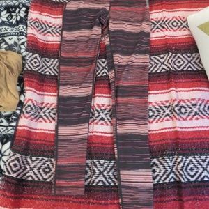 REEBOK striped workout leggings